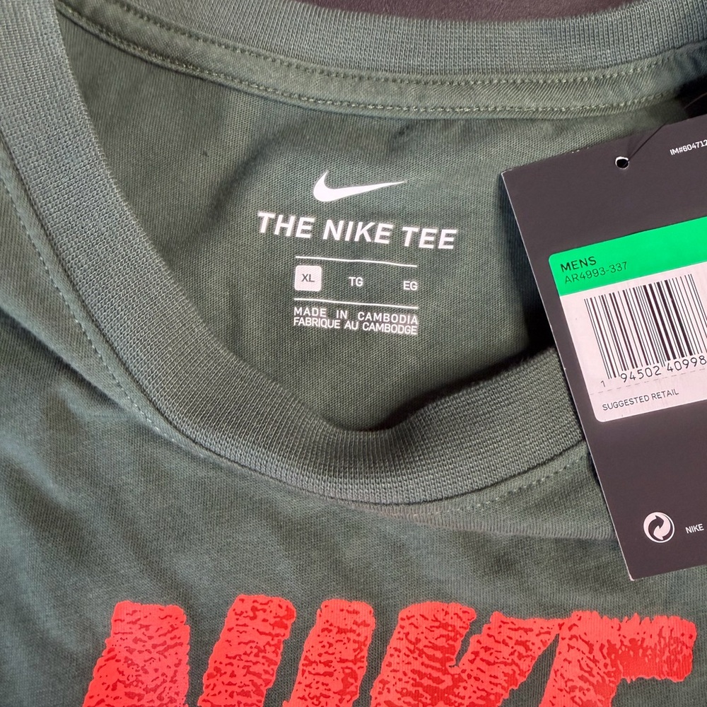 Nike Men's Olive Tee with Red Logo - Picture 6 of 7